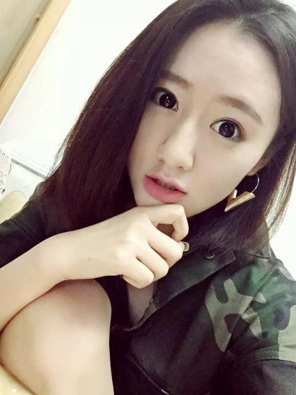 红叶故事 吴敏敏